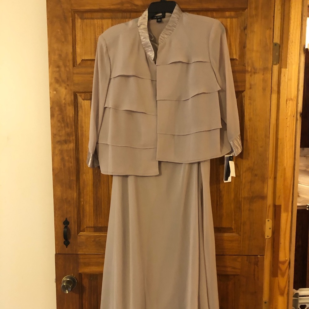 Tan mother of the bride/groom dress